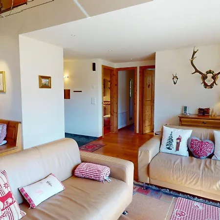 Chesa Iva Apartment *