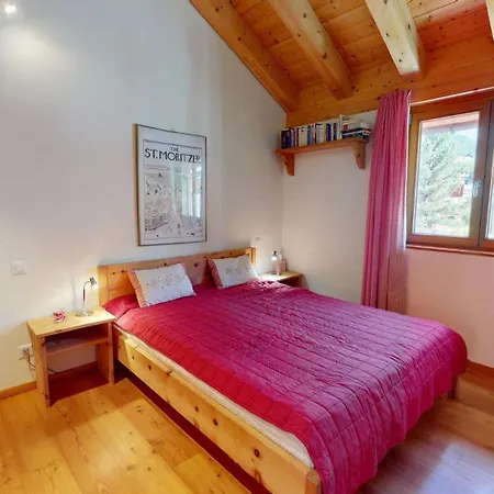 Chesa Iva Apartment *